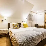 Pok Garni Hotel Brezovica