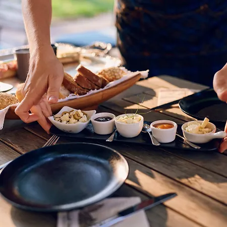 Pok Garni فندق 4*