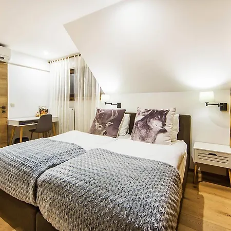 Pok Garni 4*