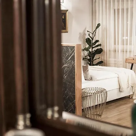 Hotel Pok Garni 4*