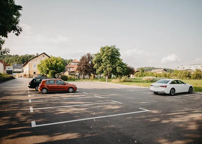 Pok Garni Hotel Brezovica